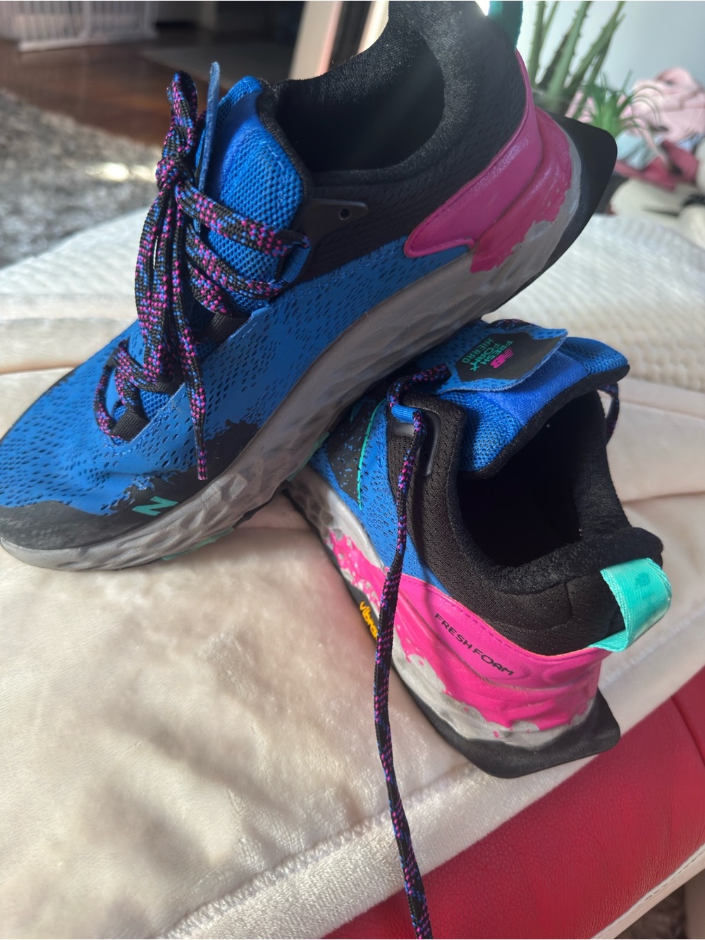New balance women’s fresh foam hierro blue poisonberry size 9